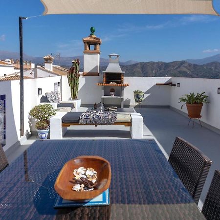 הוילה Cutar Rooftop Terrace & Panoramic Mountain View'S מראה חיצוני תמונה